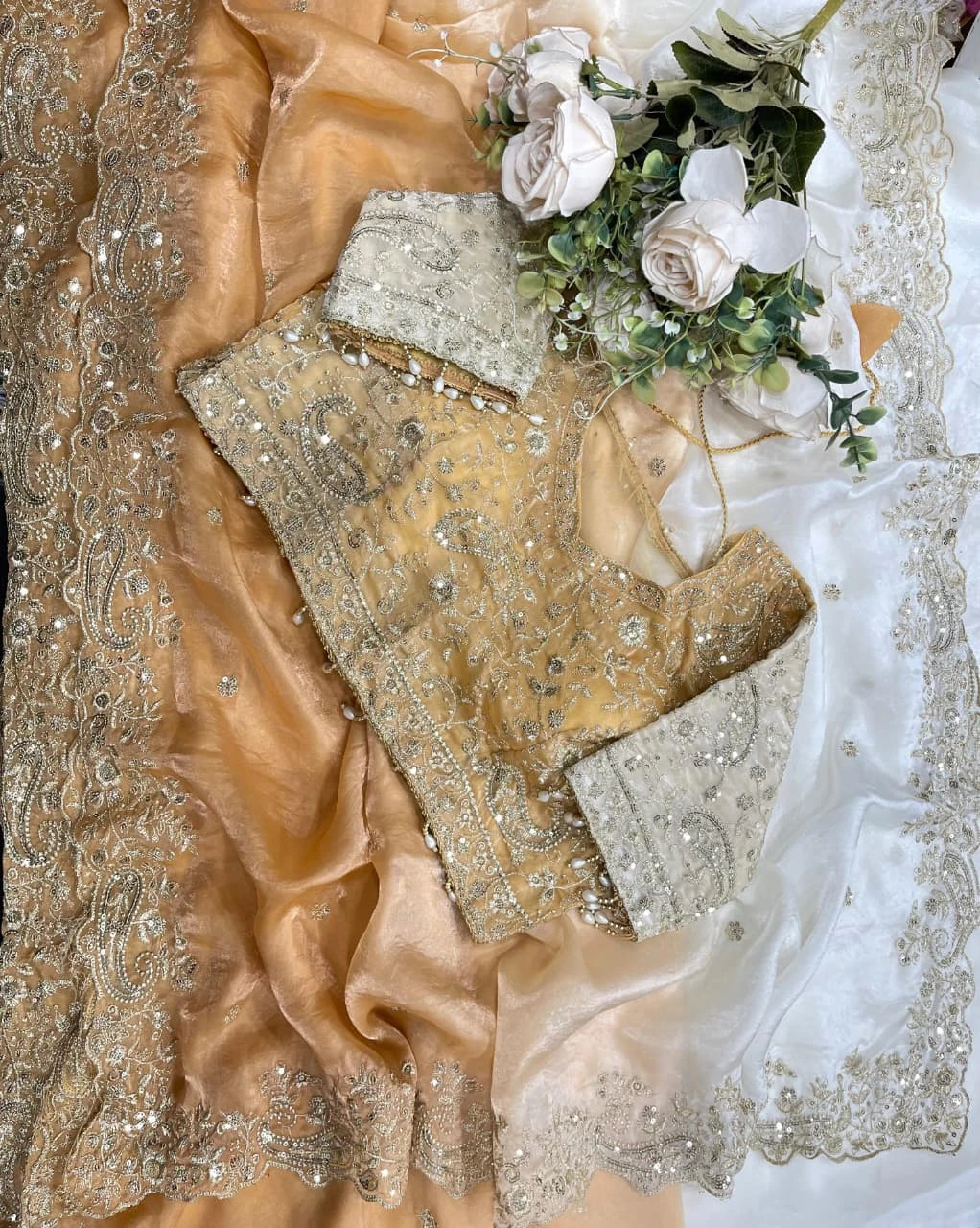 Fandy Two-Tone Peach & Cream Padding Saree